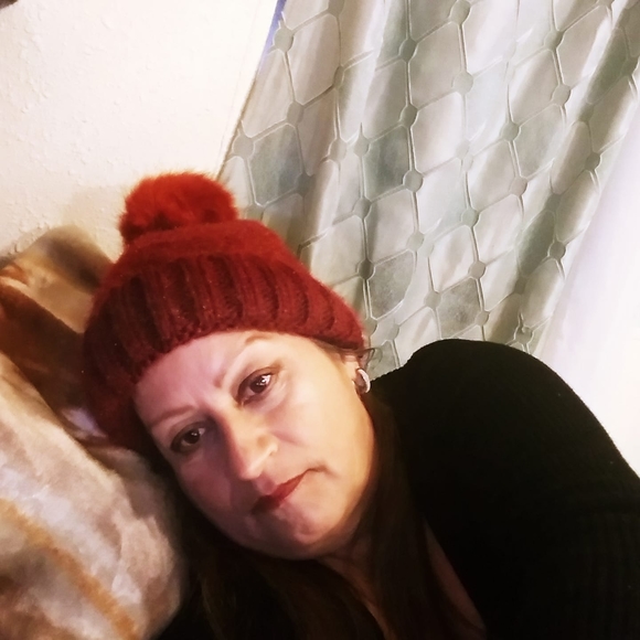 Meet the Posher Other - Meet your Posher, Patricia